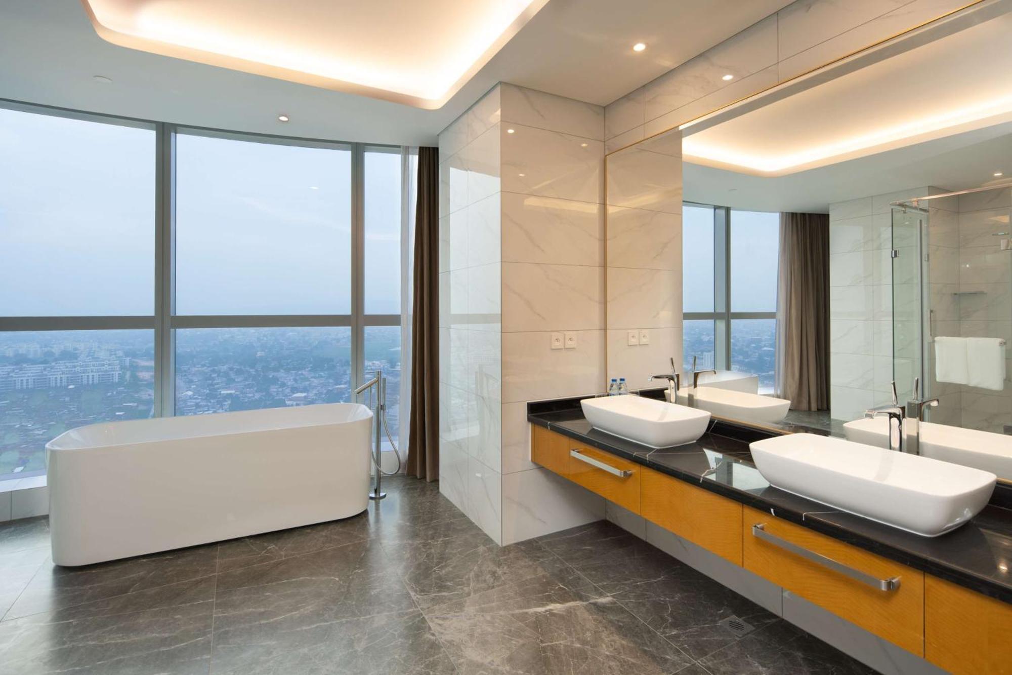 Hilton Brazzaville Les Tours Jumelles Hotel & Residences Esterno foto